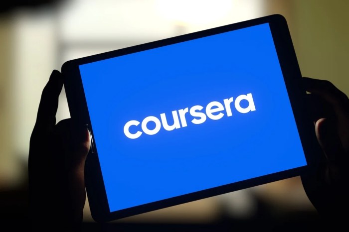 Coursera releases machine learning course