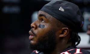 NFL star Grady Jarrett lends helping hand for holiday community give back, talks Trevor Lawrence injury