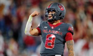 Oregon lands Bo Nix’s replacement as former Oklahoma quarterback Dillon Gabriel commits to Ducks