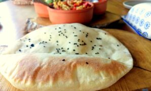 Homemade Balloon Bread With Meze