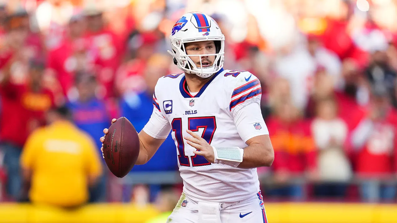 Bills’ Josh Allen aware of recent struggles against Chiefs, hopes home field creates edge in divisional round