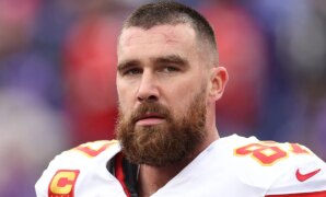 Chiefs' Travis Kelce calls Ravens' Justin Tucker 'a d---' over pre-AFC title game spat