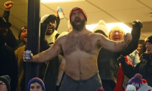 Jason Kelce's daughter humbles Eagles star after shirtless celebration goes viral