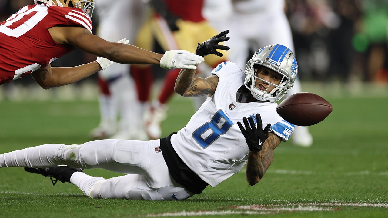 Lions' Josh Reynolds tries to brush off crucial drops in NFC title game: 'S--- happens'