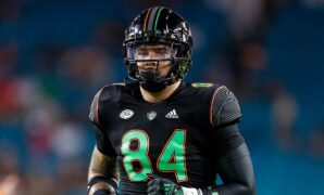 Miami tight end returning for unprecedented 9th season in college football