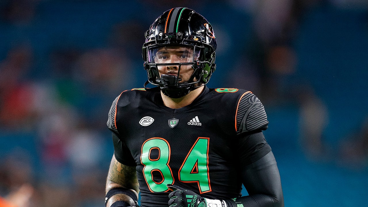 Miami tight end returning for unprecedented 9th season in college football