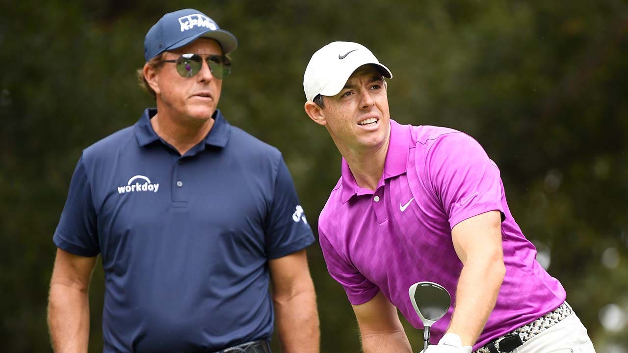 Phil Mickelson tells fans not to ‘pile on’ Rory McIlroy over recent LIV comments