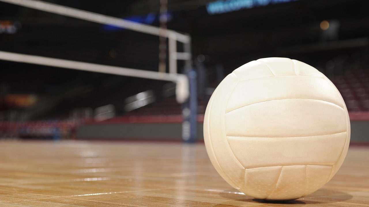 Canadian women's college volleyball game features at least 2 trans athletes