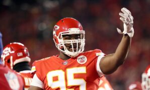 Chris Jones gives WWE message to Chiefs haters before Super Bowl LVIII: 'Know your role and shut your mouth'