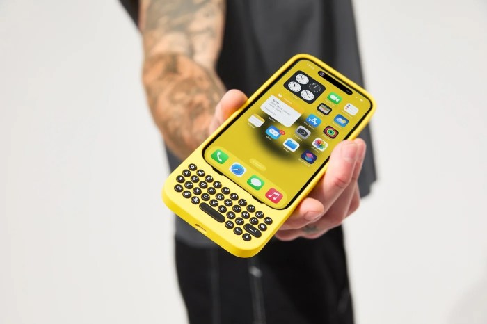 This funky iphone case transforms into a game boy style controller perfect for the new wave of retro gaming emulator apps
