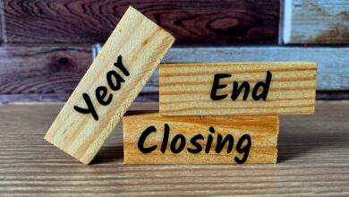 Closing books end year guide