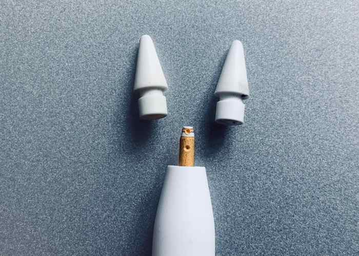 This apple pencil tip makes note taking a breeze jot down thoughts on any app or site in just one quick swipe