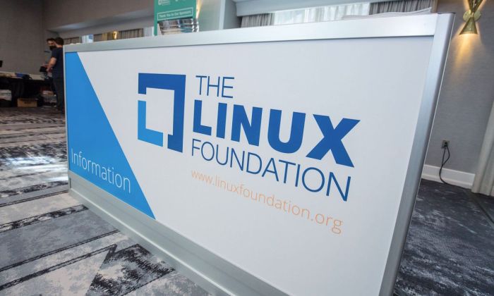 Linux foundation partnership with edx