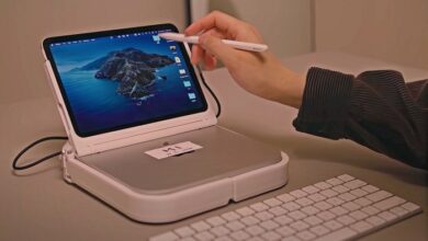 Someone combined the ipad mini and the mac studio into a desktop dock and its perfect