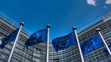 Microsoft charged eu antitrust teams