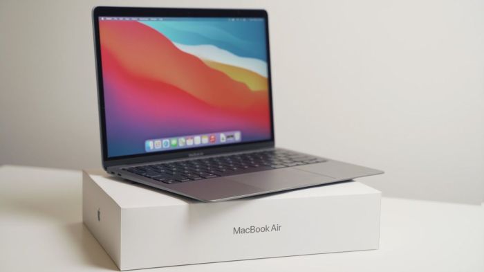 So long farewell the last apple macbook pro with a cd drive is now obsolete