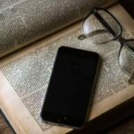 Will smart glasses replace smartphones