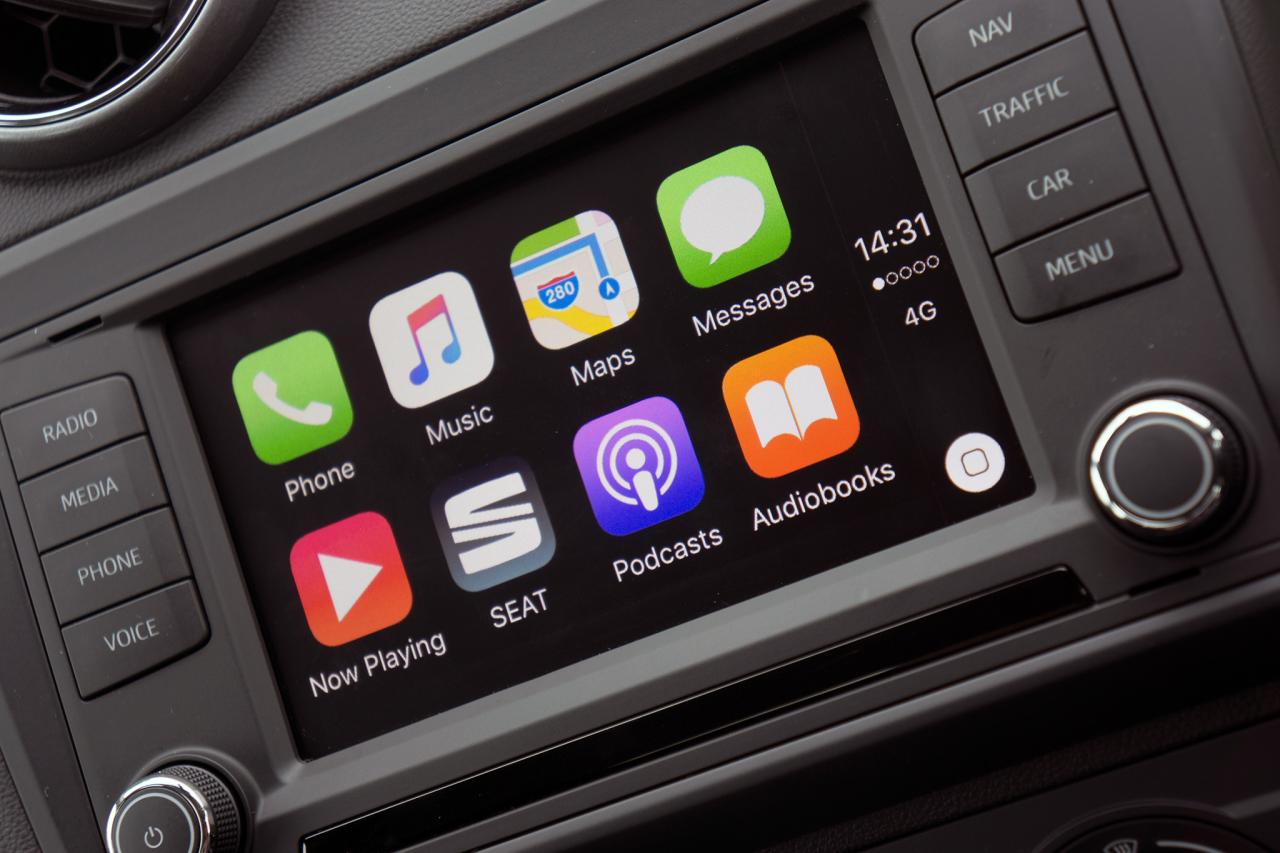 No apple carplay is a deal breaker study reveals 35 of buyers wont consider a car without it