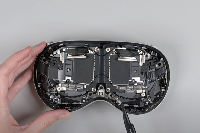 Ifixits apple vision pro teardown gives a look at the insides of the spatial computer