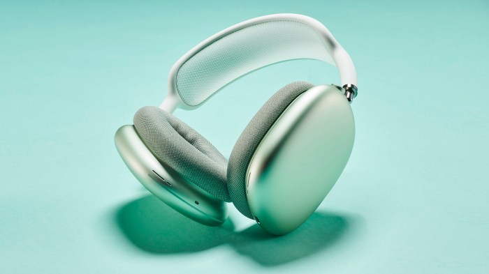 Airpods and airpods max reportedly coming this year but without key feature