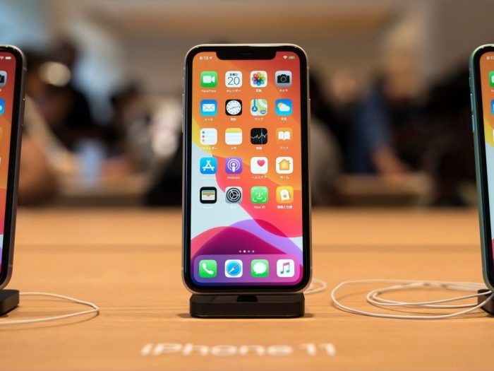 Apple just patented an iphone you can use underwater unique new interface could power a simplified version of ios